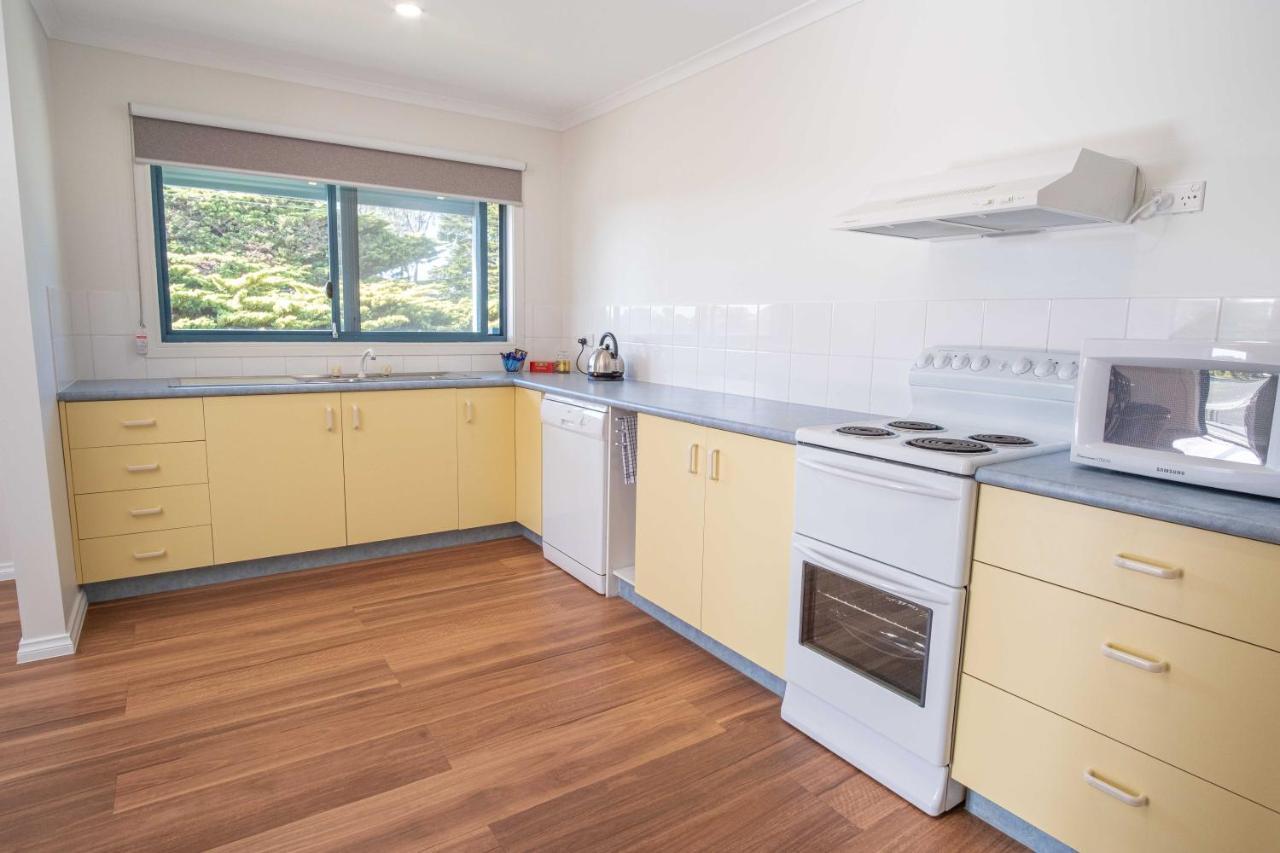 Phillip Island Off-Track Accommodation Cowes Dış mekan fotoğraf